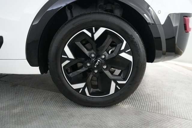 2024 Kia Niro EV — photo 7 of 24