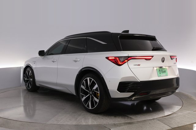 2024 Acura ZDX — photo 13 of 23