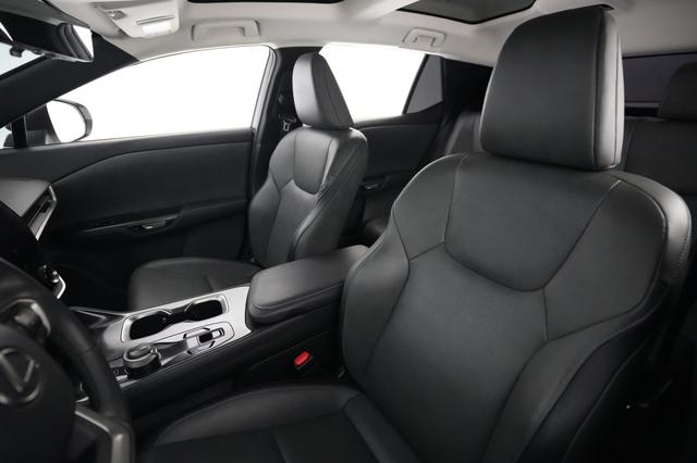2024 Lexus RZ — photo 3 of 28