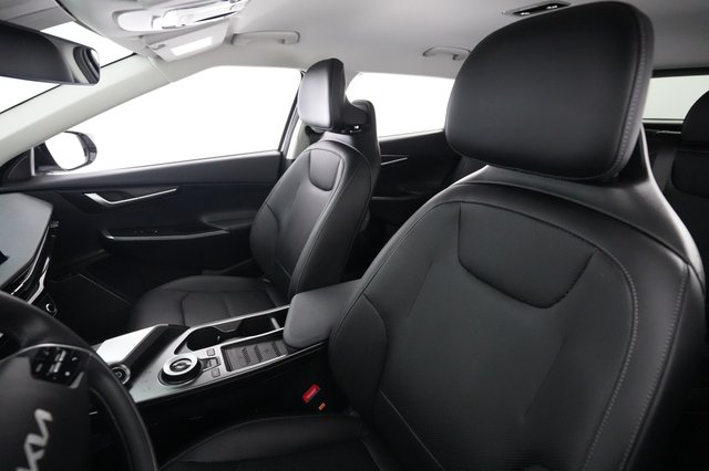 2024 Kia EV6 — photo 3 of 26