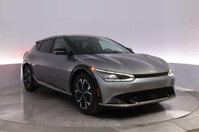 2024 Kia EV6 — photo 10 of 26
