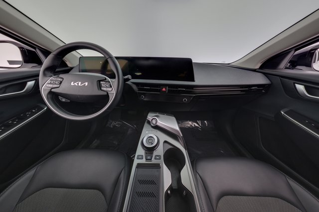 2024 Kia EV6 — photo 21 of 23