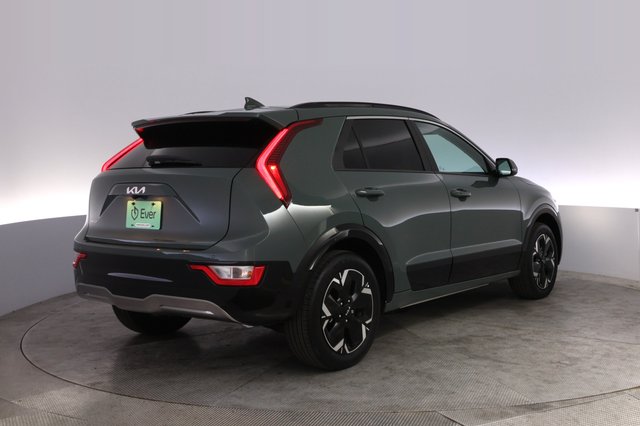 2025 Kia Niro EV — photo 2 of 23