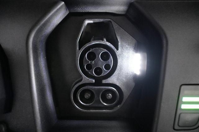 2025 Kia Niro EV — photo 8 of 26