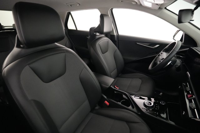 2025 Kia Niro EV — photo 18 of 26