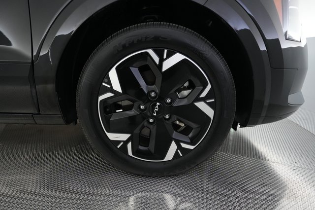 2025 Kia Niro EV — photo 16 of 26
