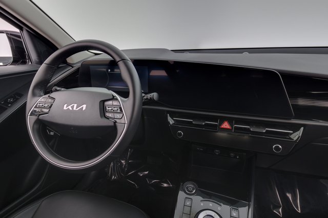 2025 Kia Niro EV — photo 20 of 26