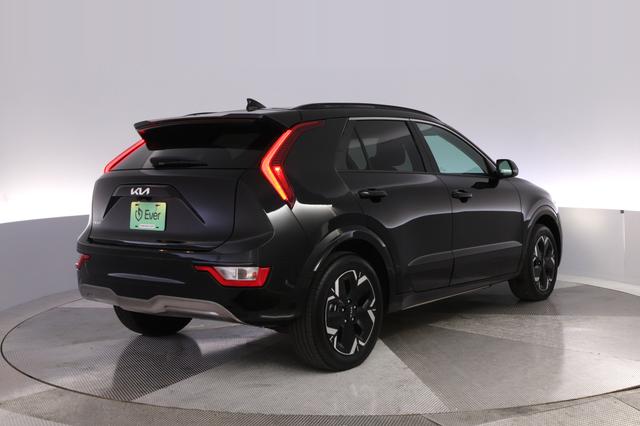 2025 Kia Niro EV — photo 2 of 26