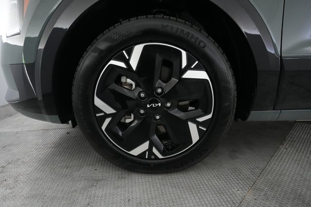 2025 Kia Niro EV — photo 15 of 26