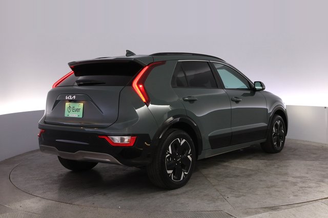 2025 Kia Niro EV — photo 2 of 26