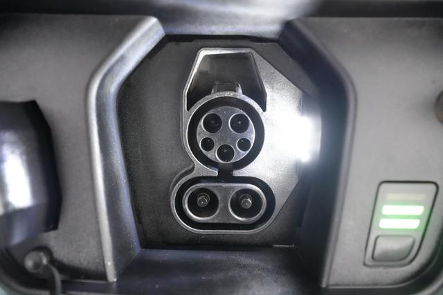 2025 Kia Niro EV — photo 8 of 26
