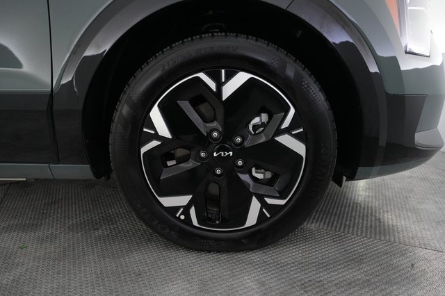 2025 Kia Niro EV — photo 16 of 26