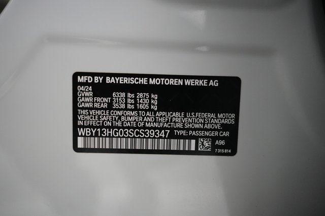 2025 BMW i5 — photo 23 of 23
