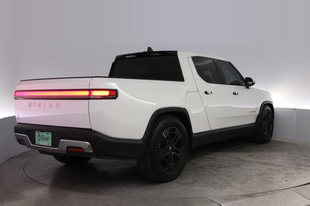 2023 Rivian R1T — photo 2 of 25