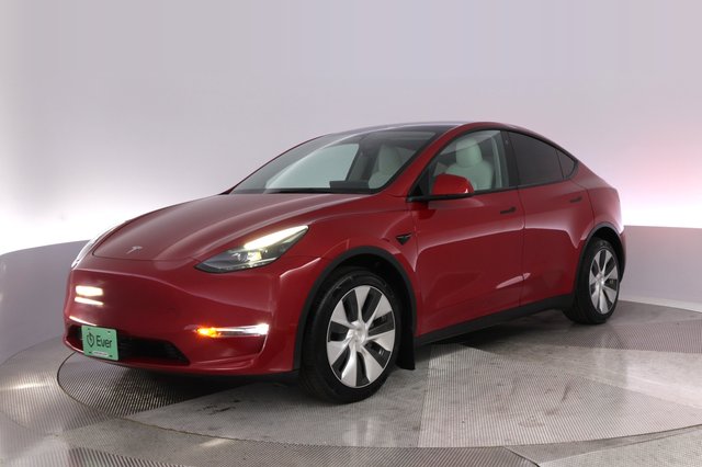 2023 Tesla Model Y — VIN 7SAYGDEE1PF691726