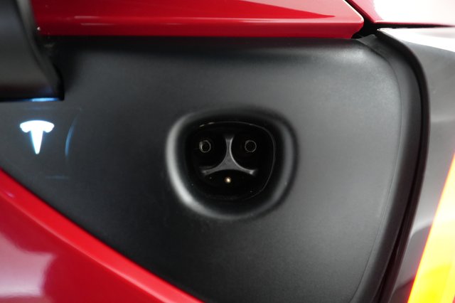 2023 Tesla Model Y — photo 8 of 26