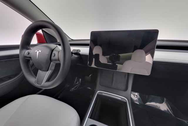 2023 Tesla Model Y — photo 20 of 26