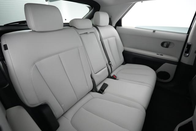 2025 Hyundai IONIQ 5 — photo 4 of 21