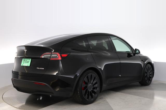 2020 Tesla Model Y — photo 2 of 27
