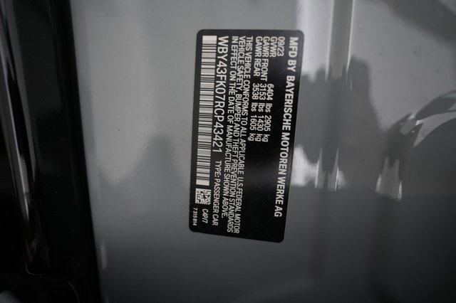 2024 BMW i5 — photo 23 of 23