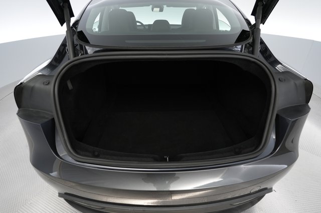 2025 Tesla Model 3 — photo 6 of 24
