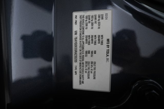 2024 Tesla Model Y — photo 24 of 24