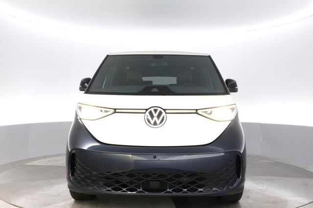 2025 Volkswagen ID.Buzz — photo 9 of 24