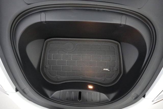 2019 Tesla Model 3 — photo 23 of 26