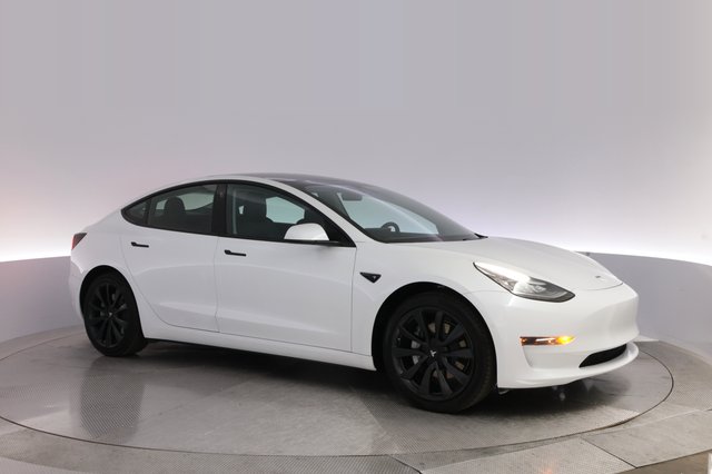 2019 Tesla Model 3 — photo 11 of 26