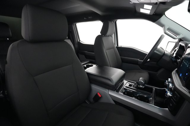 2024 Ford F-150 Lightning — photo 11 of 21