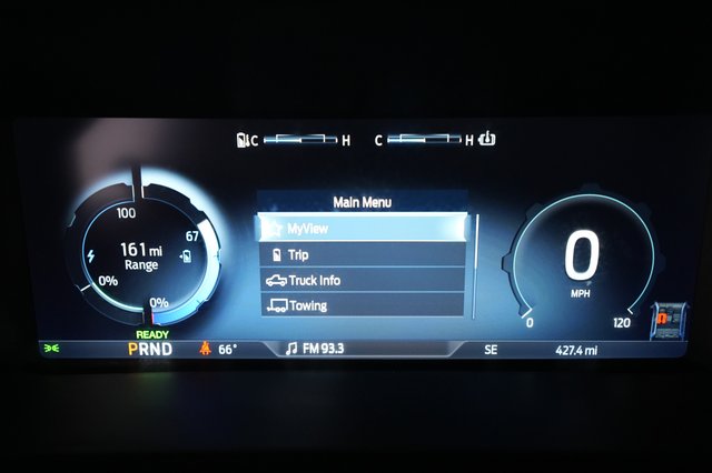 2024 Ford F-150 Lightning — photo 5 of 21