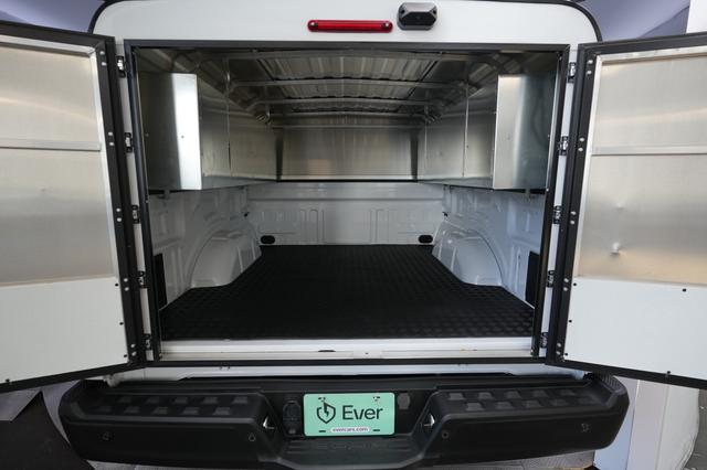 2024 Ford F-150 Lightning — photo 6 of 21