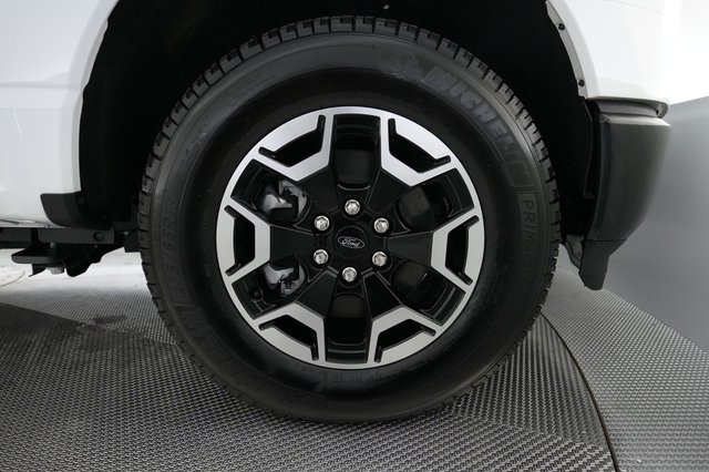 2024 Ford F-150 Lightning — photo 10 of 21