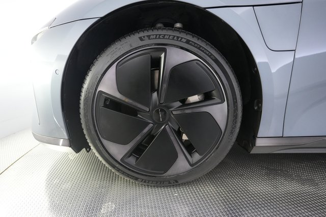 2024 Lucid Air — photo 15 of 24