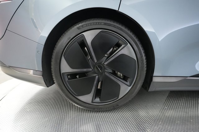 2024 Lucid Air — photo 17 of 24