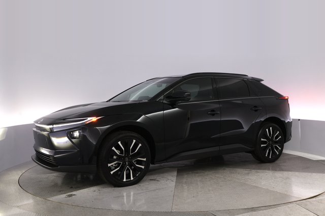 2026 Toyota bZ — photo 14 of 27