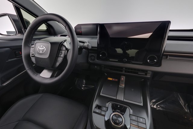 2026 Toyota bZ — photo 20 of 27