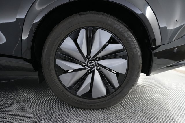 2024 Nissan Ariya — photo 7 of 25