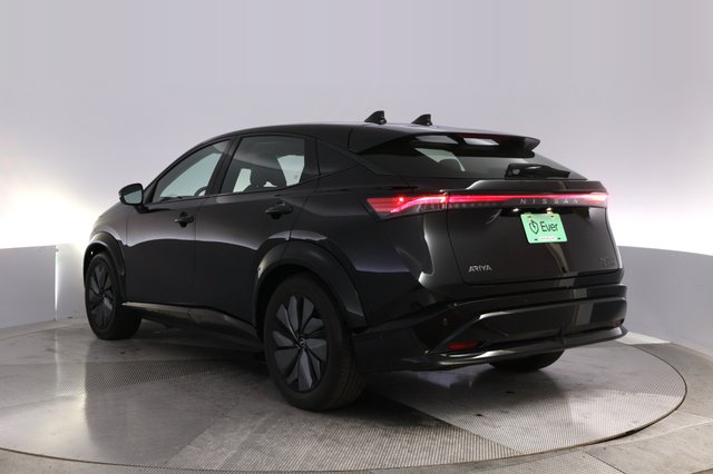 2024 Nissan Ariya — photo 13 of 25