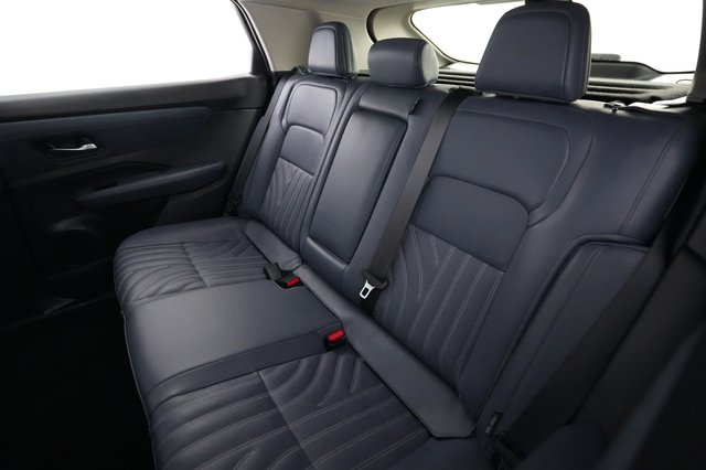 2024 Nissan Ariya — photo 19 of 25