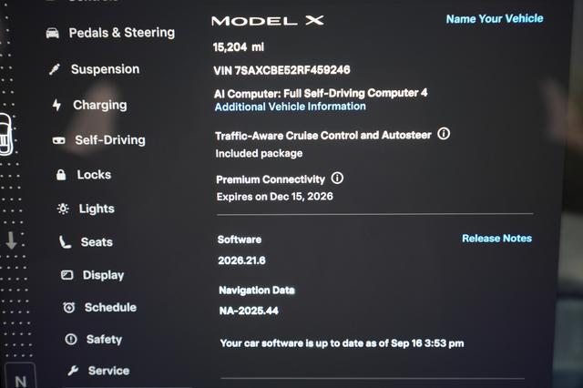 2024 Tesla Model X — photo 5 of 28