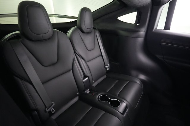 2024 Tesla Model X — photo 21 of 28