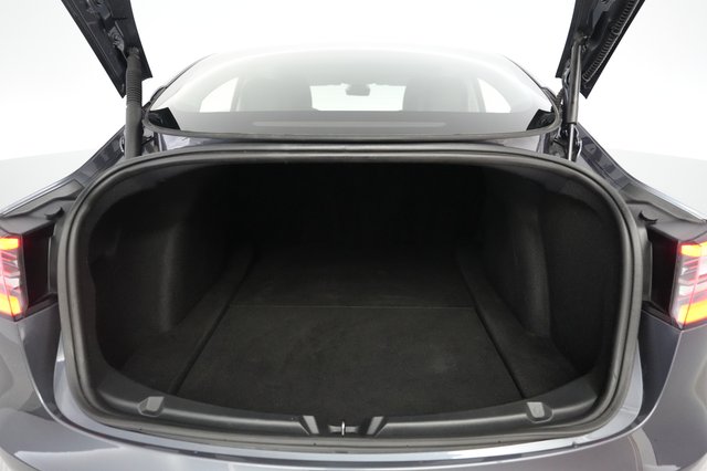 2023 Tesla Model 3 — photo 6 of 26