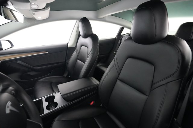 2023 Tesla Model 3 — photo 3 of 26
