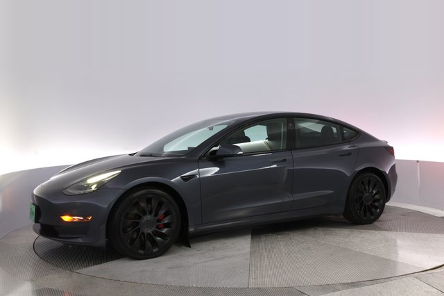 2023 Tesla Model 3 — photo 14 of 26