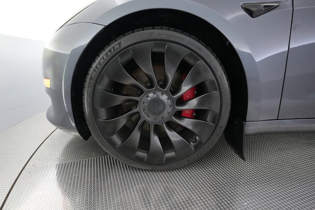 2023 Tesla Model 3 — photo 15 of 26
