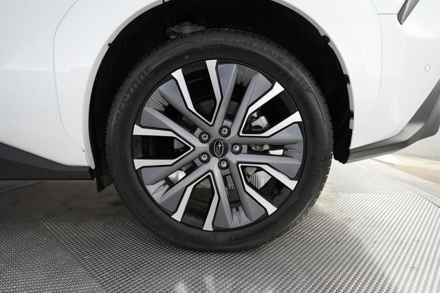 2026 Subaru Solterra — photo 7 of 23