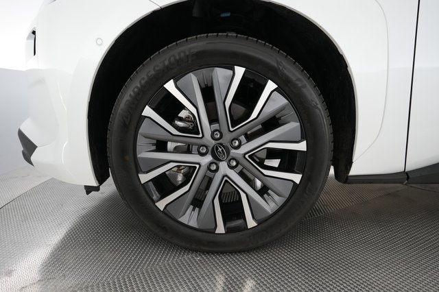 2026 Subaru Solterra — photo 15 of 23
