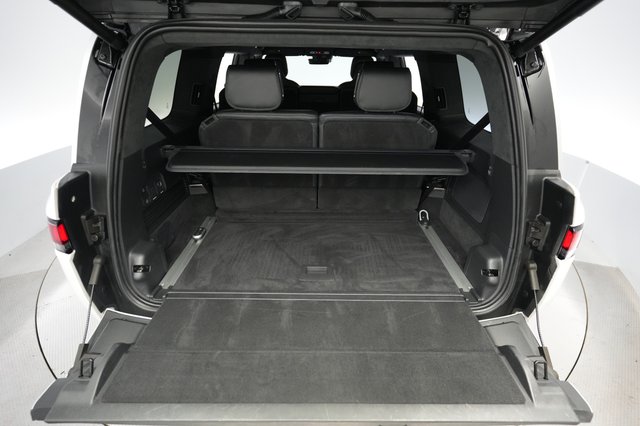 2023 Rivian R1S — photo 6 of 27