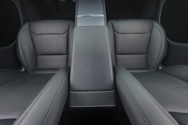 2026 Tesla Model Y — photo 22 of 24